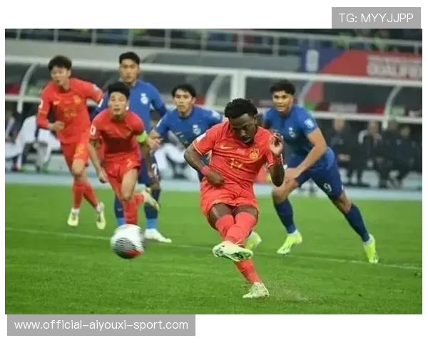 中国足球再获胜利，提前锁定世界杯晋级资格！，中国足球晋级世界杯了吗