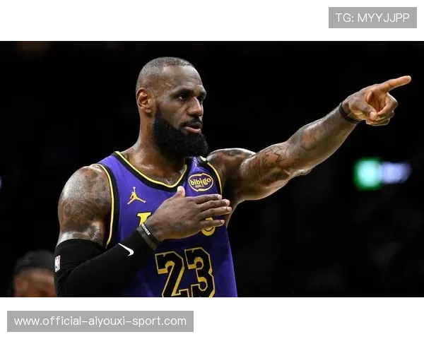 湖人主帅调整轮换,仍难掩体系缺陷,湖人主帅是谁 湖人主帅调整轮换,仍难掩体系缺陷,湖人主帅是谁