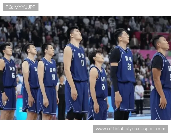 辽宁赴美选中锋进行中，辽宁队中锋