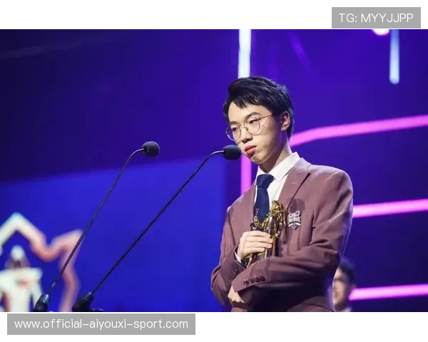 职业选手退役后的直播与商业转型成功案例